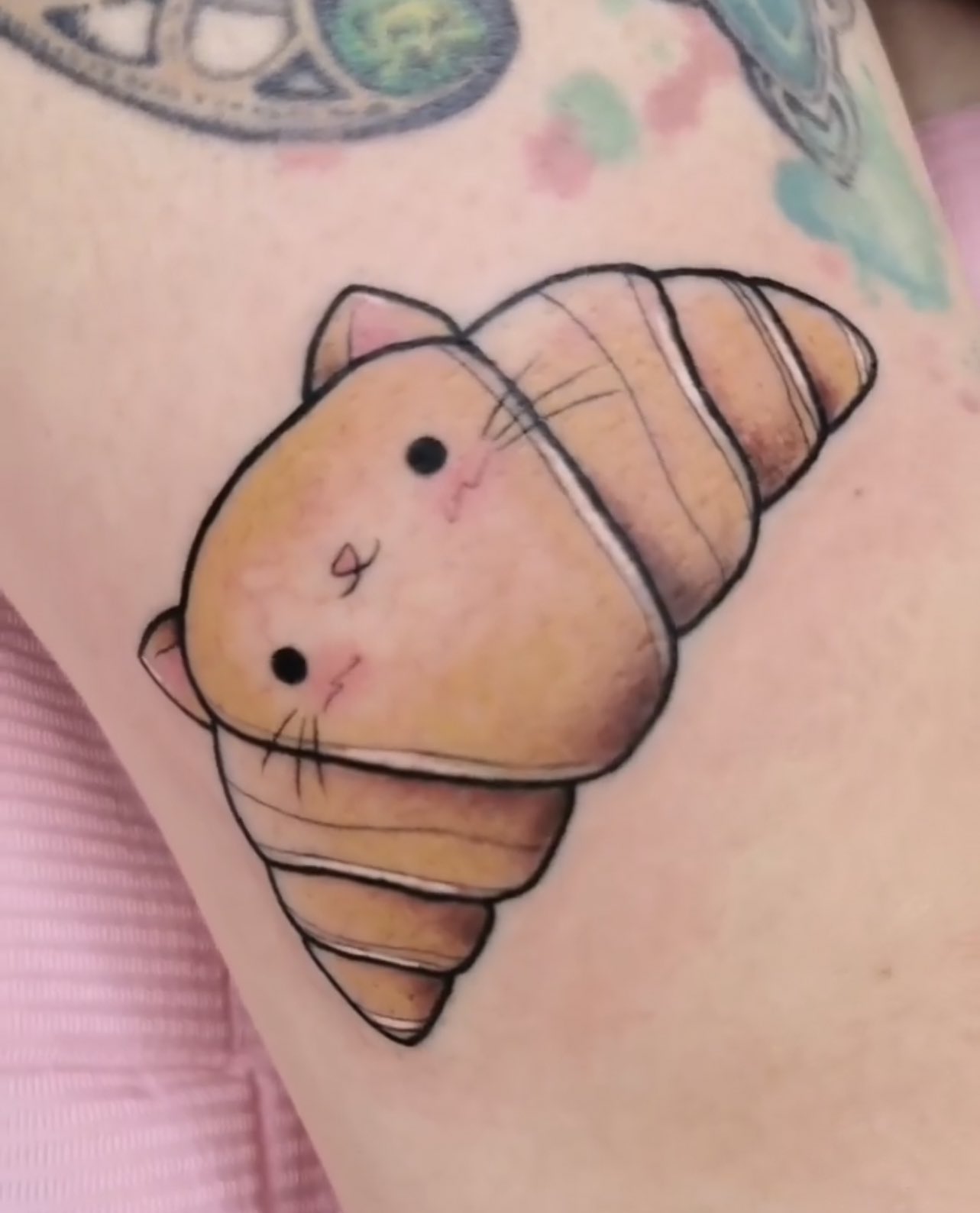 Tattoo Katzencroissant